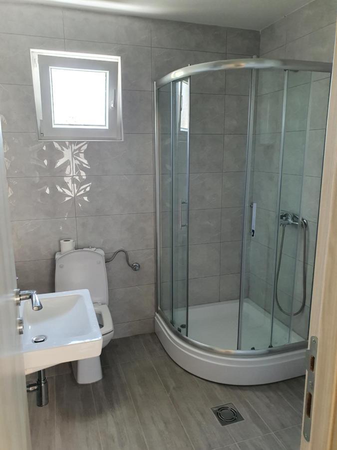 Apartman Tolosi Podgorica Ngoại thất bức ảnh
