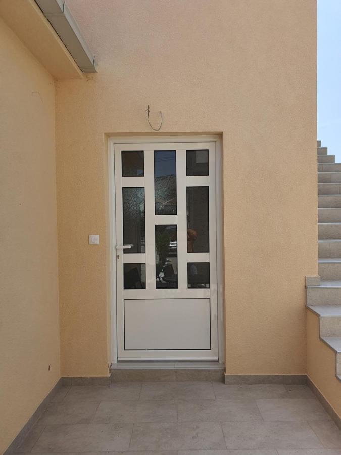 Apartman Tolosi Podgorica Ngoại thất bức ảnh