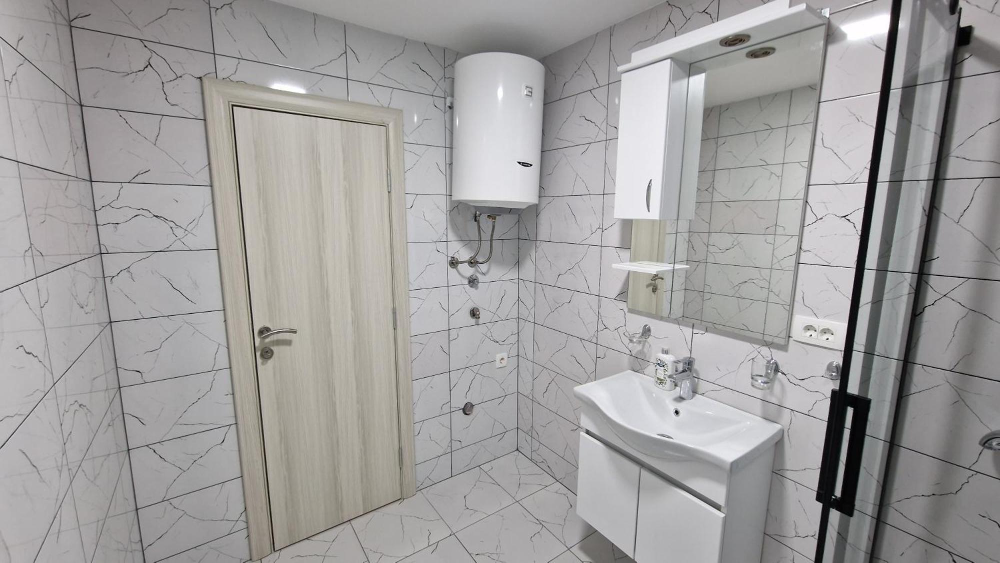 Apartman Tolosi Podgorica Ngoại thất bức ảnh